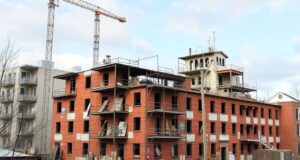 How a building tells its story: from concept to demolition