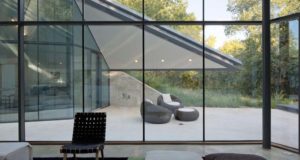 Тонировочная пленка – отличная защита окон от различных воздействий