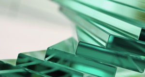 Самые важные положительные характеристики закаленного стекла
