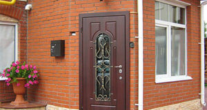 Выбираем лучшие металлические входные двери