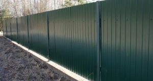 Надежная компания-производитель заборов предлагает свои услуги каждому из вас