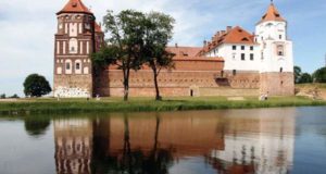 Какой сайт представляет информацию о культуре и архитектуре Беларуси