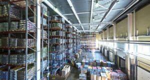 Почему стоит воспользоваться услугами складского хранения товаров от компании «Вектор»