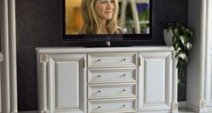 По каким критериям нужно выбирать тумбу под телевизор